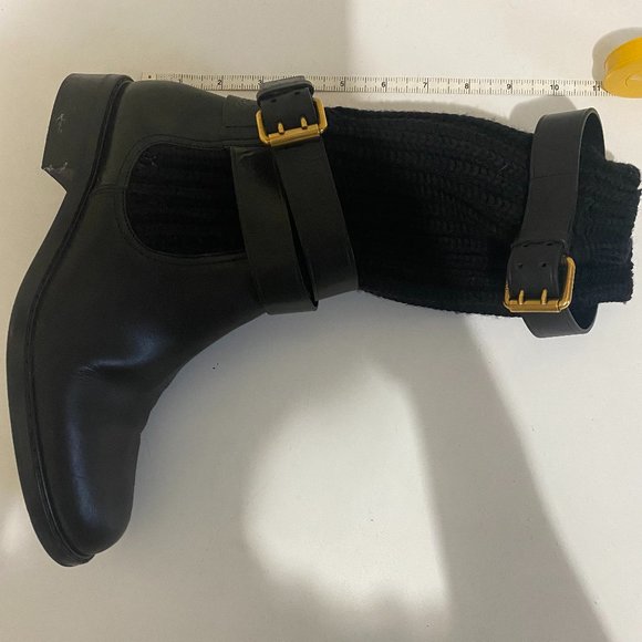 Authentic Gucci Combat Boots (38) - Knit Style Top with Leather/Gold Buckles - Picture 9 of 9